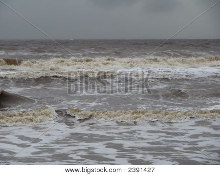 Raging Waves