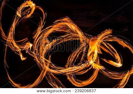 Fire Dancers Swing Fire Dancing Show Fire Show Dance Man Juggling With Fire