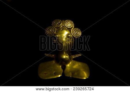 Handcrafted Piece In Gold Made By Ancient Artisans Of Costa Rica