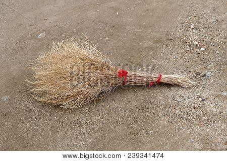 Hand-made Broom, Grass And Vegetable Broom, Classical Turkish Broom,