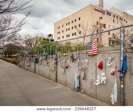 Oklahoma City, Oklahoma / Usa - March 31, 2018: Closeup And Detail Of Memorial Items Left On Fence O