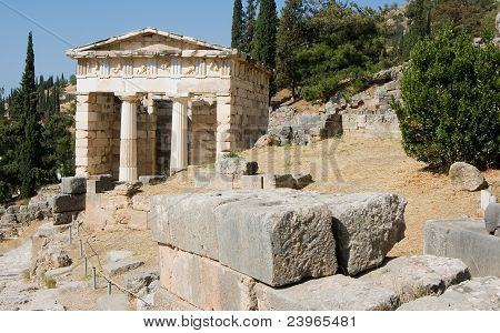 delphi oracle Greece