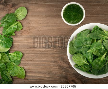Fresh Spinach Leaves