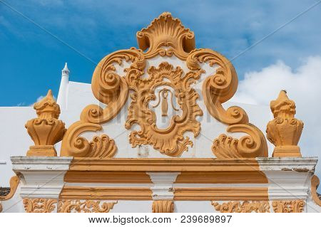 Lagos, Portugal - Circa April 2018: Architectural Detail In A Regimental Warehouse Building (armazem