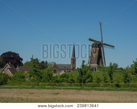 nice old cities in the small netherlands