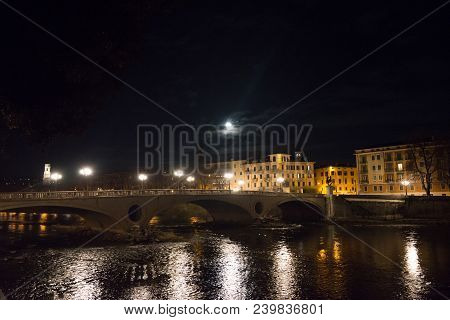 Verona - Pietra Bridge On Adige River Aevening-italy