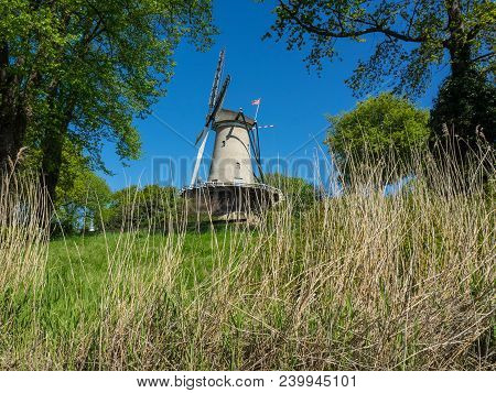 nice old cities in the small netherlands