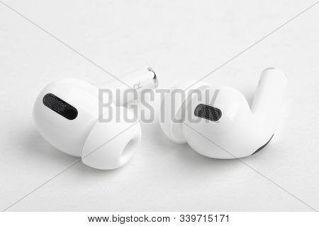 Vidalia, Georgia / Usa - December 14, 2019 - A Studio Product Shot Of A Pair Of Apple Airpods Pro Bu