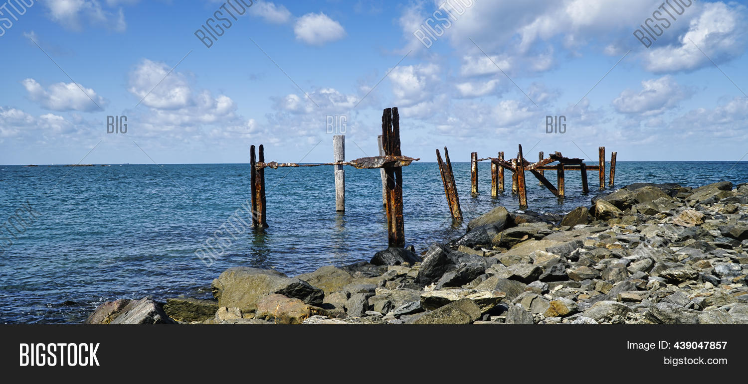 Archer Point North Image & Photo (Free Trial) Bigstock