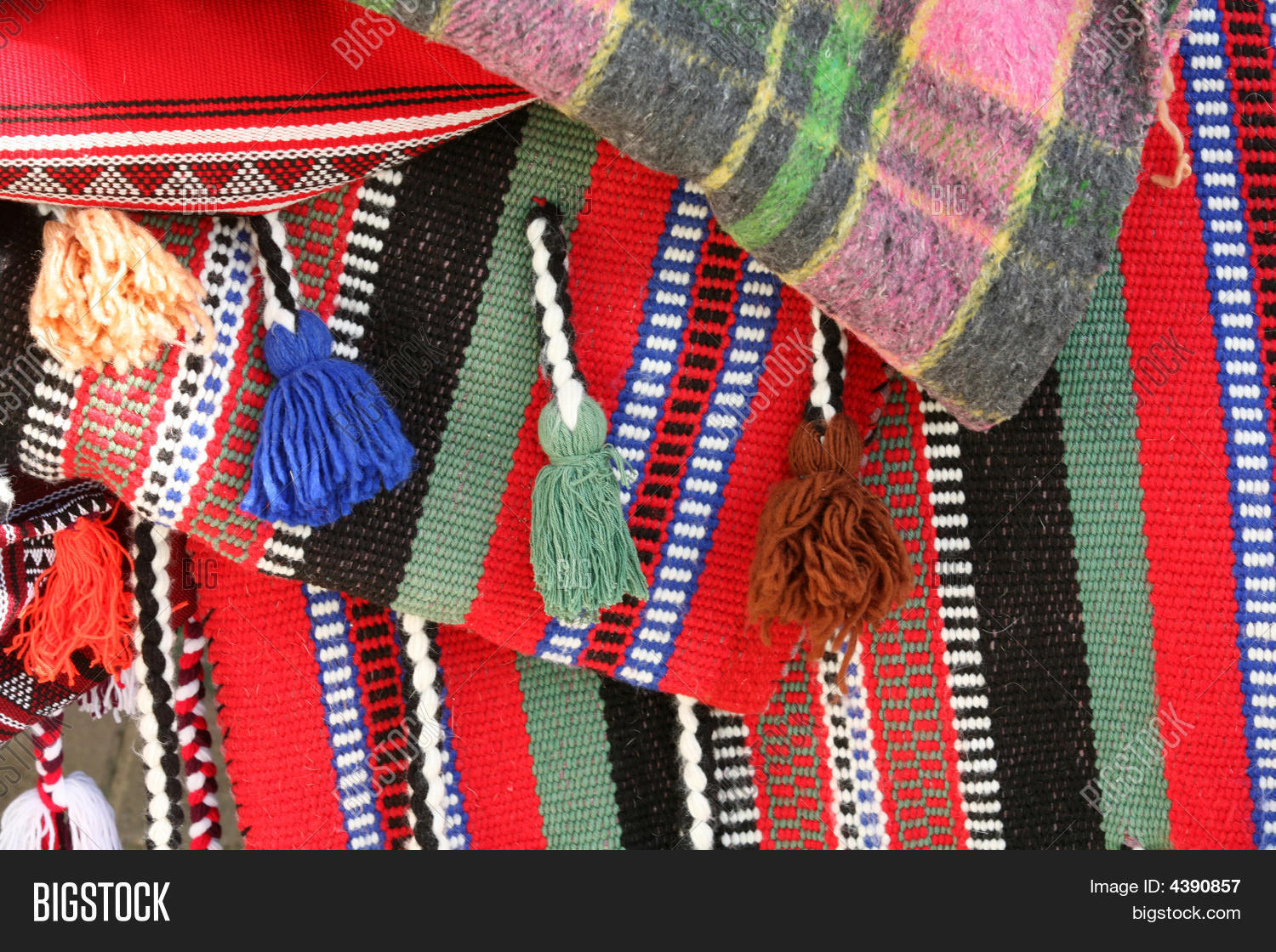 Arabian Camel Blankets Image & Photo (Free Trial) Bigstock