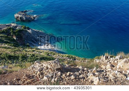Nina ranta, Albania blue sea Cliff