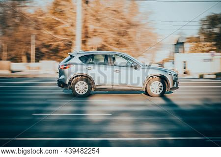 Moscow, Russia - October 2021: Fast Moving Silver Mazda Cx-5 On Highway Road. Overspeed In City Conc