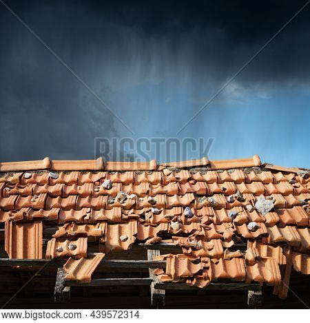 Closeup Of A Roof Of A House With Terracotta Orange Tiles (pantiles, Coppo In Italian Language) Dama