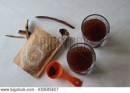 Mumbai, Maharashtra, India, November 13 2021: Kashmiri Kawa Chai Or Kewa By Kaashi Wellness, Is An A