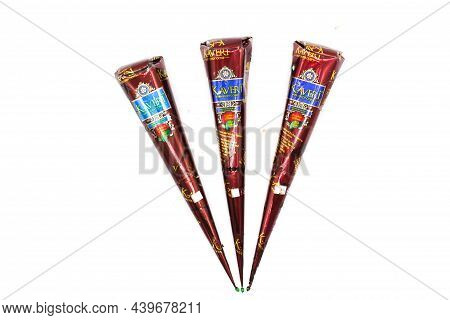 Noida , Utter Pardesh , India - October 18 2021 , Mehandi Tube , A Picture Of Mehandi Tube On White 