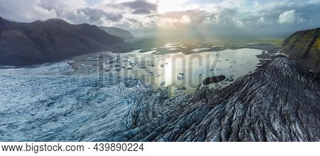 Spectacular Glacier Tonge End Top Wide Panoramic View