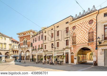 Thiene,italy - September 12,2021 - View At The Houses At Chilesotti Place In Thiene. Thiene Is A Cit