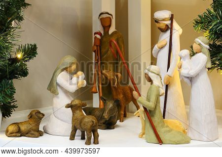 Virgin Mary, Baby Jesus, Joseph And Three Shepherds Figurines