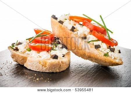 Bread With Cottage