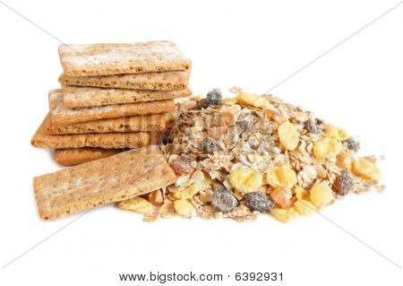 Cracker und Müsli