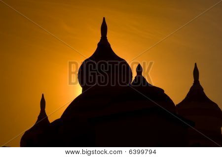 Minarettes i silhuet