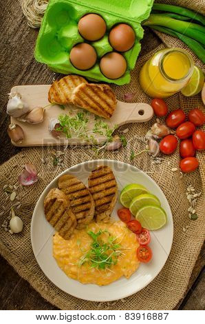 Scrambled Eggs, Creamy And Fluffy