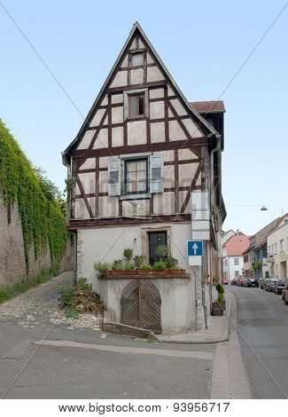 Historic House In Oppenheim
