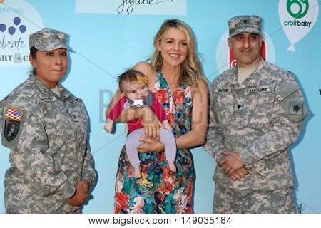 LOS ANGELES - SEP 24:  Soldier, Molly Sullivan Manno. Ali Fedotowsky at the 5th Annual Red Carpet Safety Awareness Event at the Sony Picture Studios on September 24, 2016 in Culver City, CA