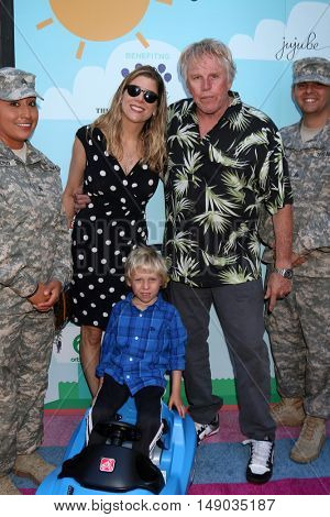 LOS ANGELES - SEP 24:  Soldier, Steffanie Sampson, Luke Sampson Busey, Gary Busey at the Red Carpet Safety Awareness Event at the Sony Picture Studios on September 24, 2016 in Culver City, CA