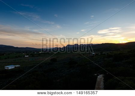 Sunset Over Middelplaas, De Rust