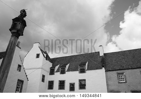 An exterior view of the architecture of Culross