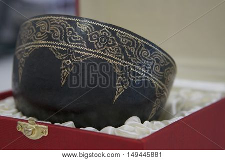 Stone-set Bowl Handmade In Thailand
