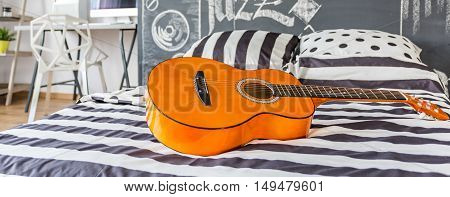 Love Singing With Guitar Accompaniment