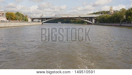 Ships sailing under the New Andreevsky Bridge in Moscow