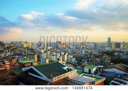 View of Seoul buildings from Naksan park