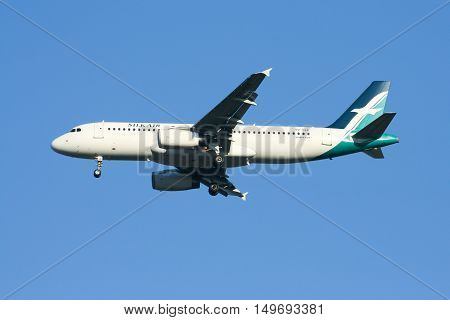 9V-sle Airbus A320-200 Of Silkair