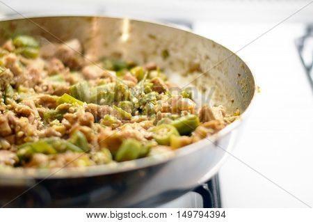 Frango com quiabo (Portuguese for 