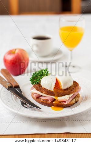 Croque Madame, French Toast With Egg