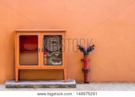 Water valve Fire with Fire hose cabinet