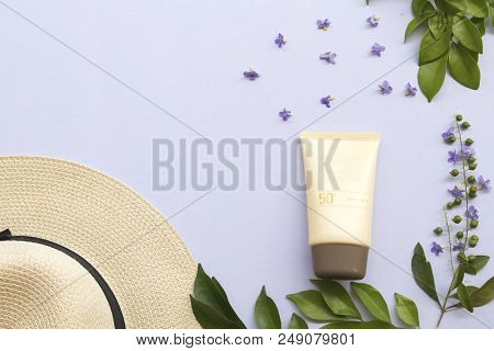 Natural Cosmetic For Skin Face Sunscreen Spf50 Of Lifestyle Woman Relax Summer