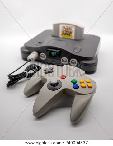 Nintendo 64 : Bangkok, Thailand - July 12, 2018