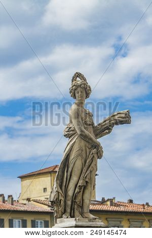 Statua Della Estate By Giovanni Caccini From 1608 At Ponte Santa Trinita In Florence, Italy