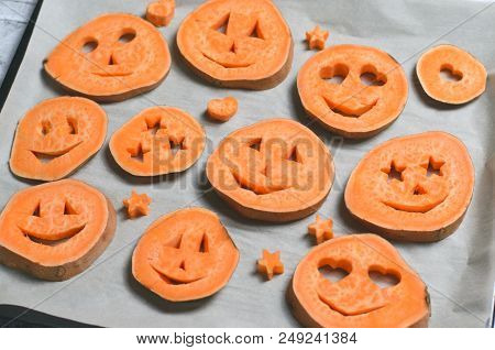 Sweet Potato Carving Funny Faces, Halloween Symbol, Creative Food