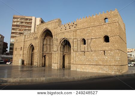 Baab Makkah Gate In Jeddah Al Balad Historical Place Jeddah Saudi Arabia