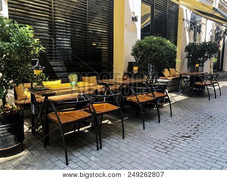 Outdoor Cafes In The Shardeni Street Of Old Town Tbilisi, Georgia