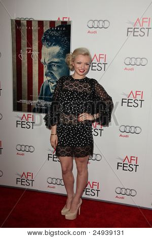 LOS ANGELES - 3 nov: ฟรานเชสกาอีสต์วูดมาถึงที่ AFI FEST 2011 นำเสนอโดย Audi - 