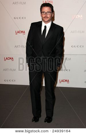 LOS ANGELES - 5 novembre: Kevin Connolly arriva al LACMA Art + Film di Gala presso LA County Museum of Art