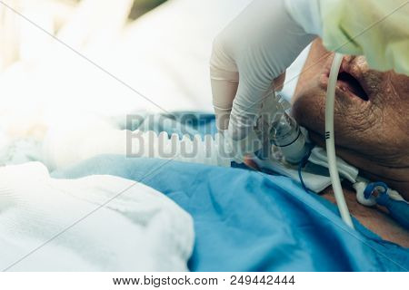 Patient Do Tracheostomy And Ventilator In Hospital