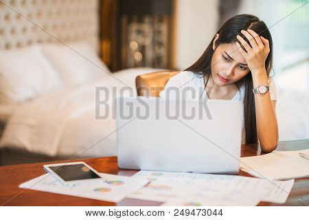 Asia Student Do Not Understanding About Online Learning, Stress And Unhappy On The Bed Room This Imm