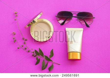 Natural Cosmetics For Skin Face Sunscreen Spf50 And Sunglasses Face Powder Accessories Of Lifestyle 